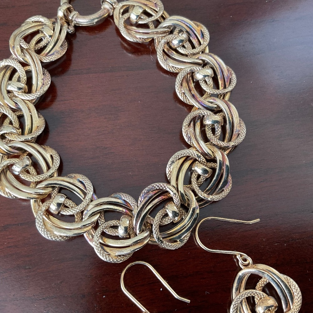 Necklace bracelet, and earrings set